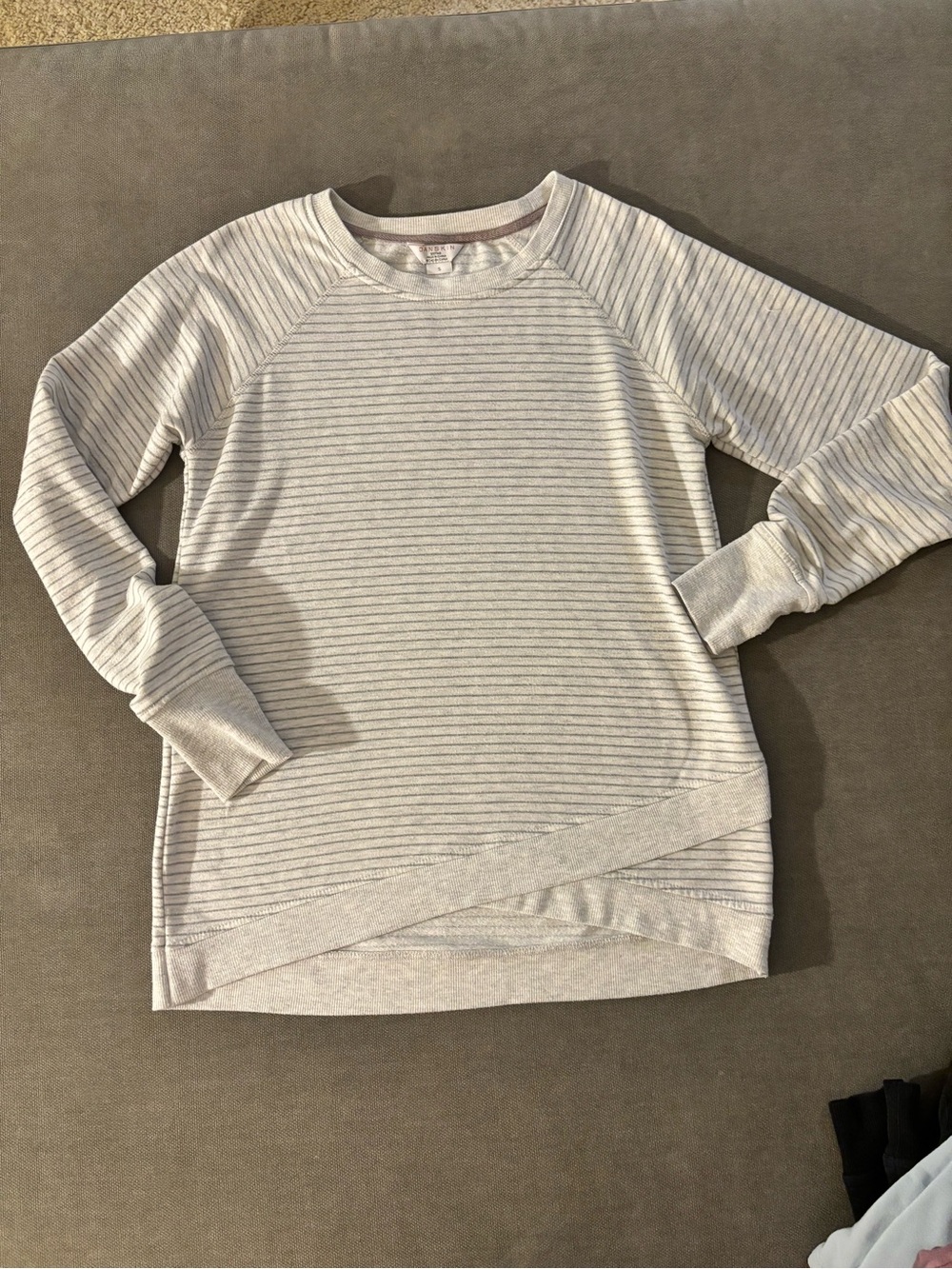 Danskin Light Gray Striped Crewneck Pullover